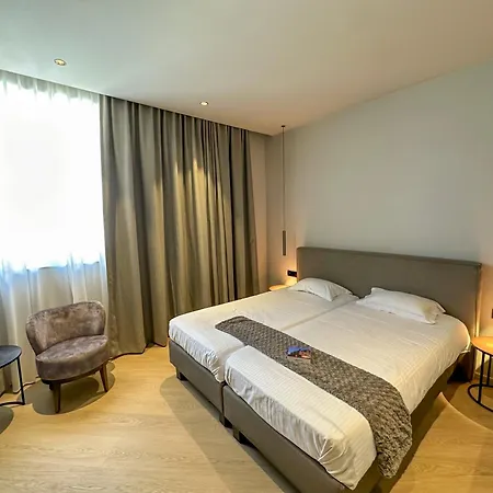 Select 4* Де Панбархат