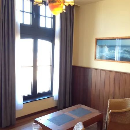 Select Hotel 4*