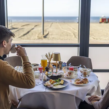 Hotel Select La Panne